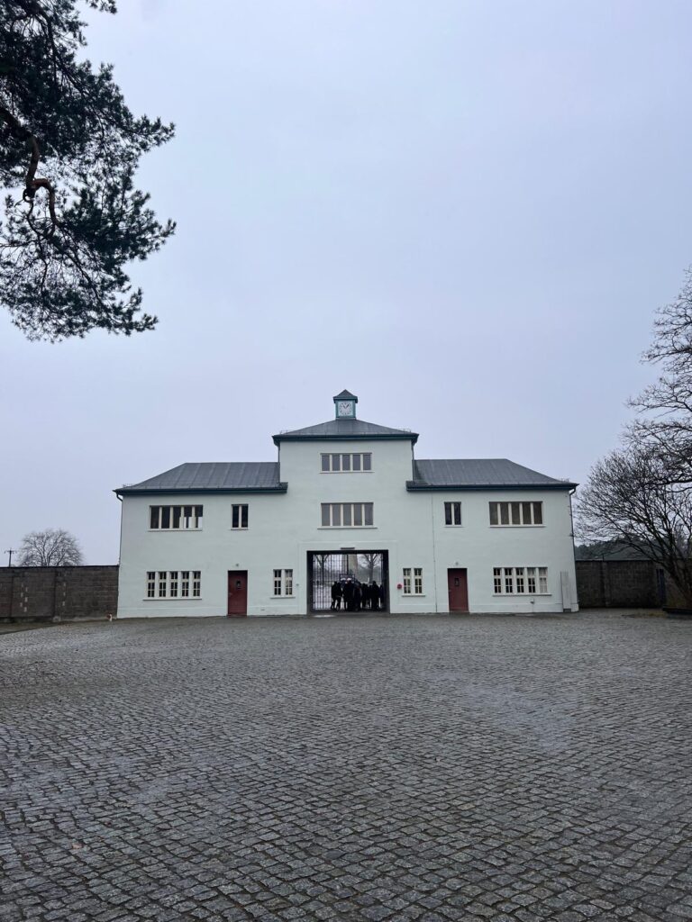 Dachau: Campo de Concentração perto de Munique