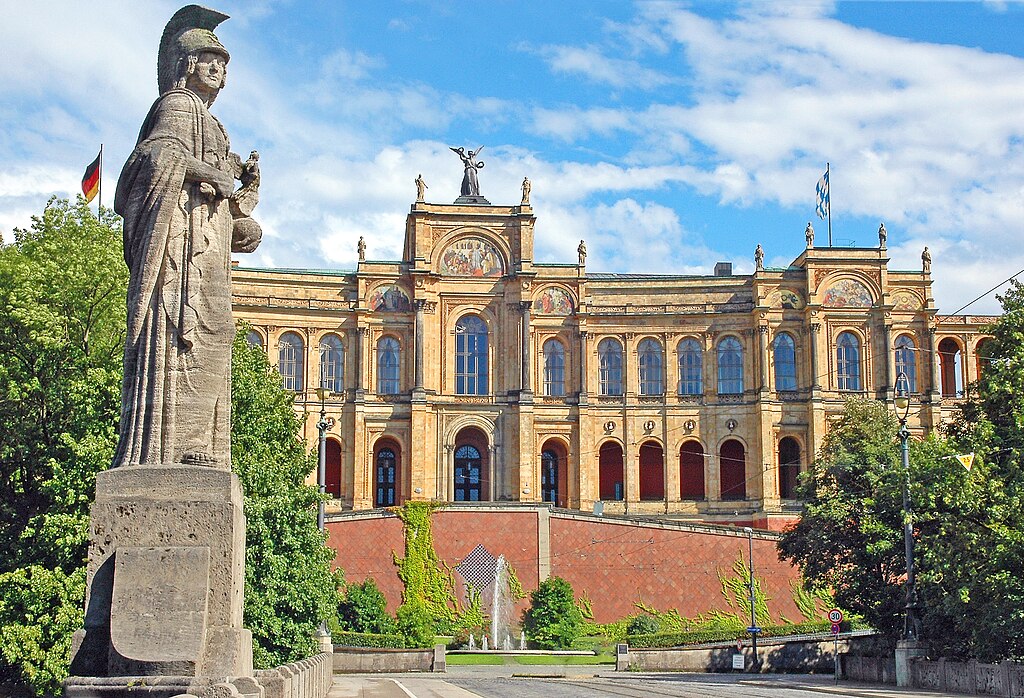 Maximilianeum: O Parlamento do Estado da Baviera em Munique - Foto de Guido Radig em Wikimedia Commons